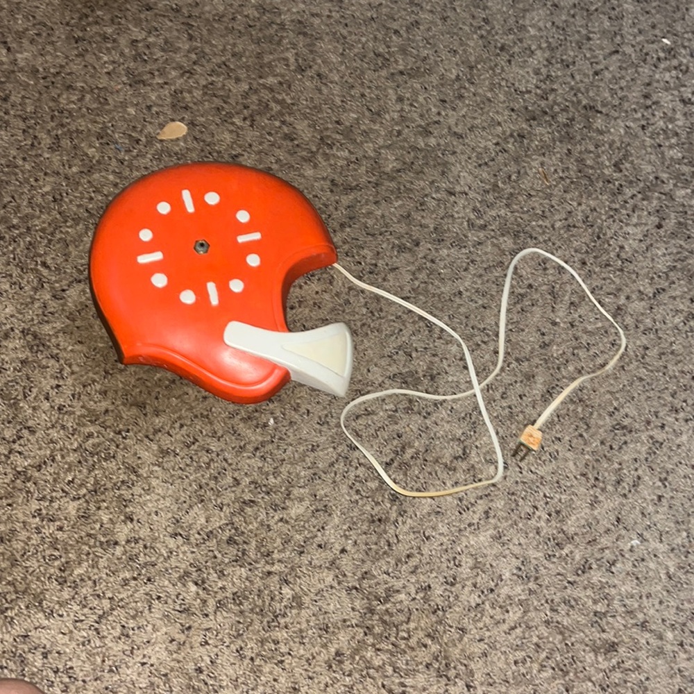 Vintage Cleveland browns clock